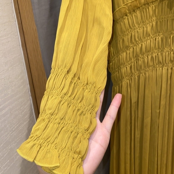 Elegant Mustard Yellow Maxi Dress - Picture 3 of 6